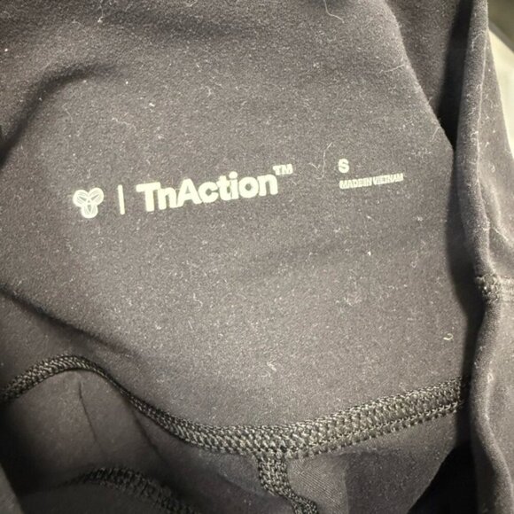 Aritzia TnAction TnaBUTTER™ Black Split Hi-Rise Long Legging size S - Picture 9 of 10